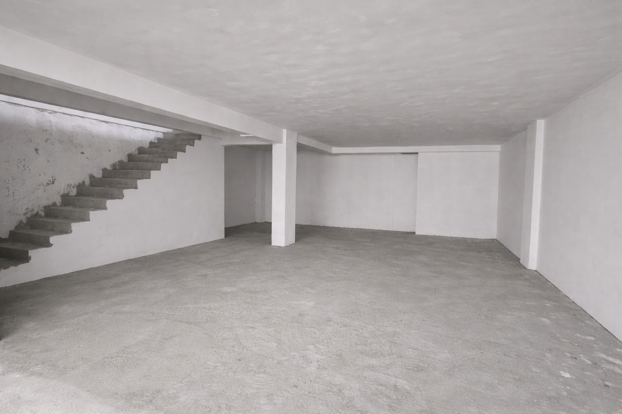 Magasin à vendre - 2 Mars